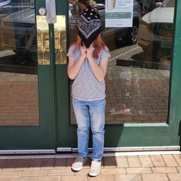 Meet your Posher, Laura - Picture 5 of 13